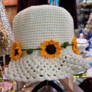 Vintage Handmade Crochet Sunflower Bucket Hat